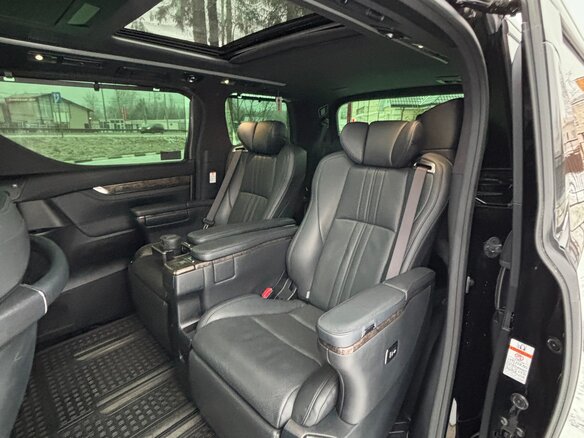 2021 Toyota Alphard III Рестайлинг, чёрный, 4600000 рублей - вид 26