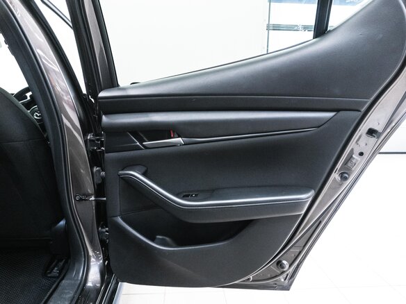 2021 Mazda 3 IV (BP), серый, 1500000 рублей - вид 20