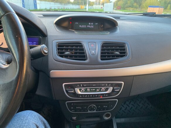 2012 Renault Fluence I, коричневый, 680000 рублей - вид 15
