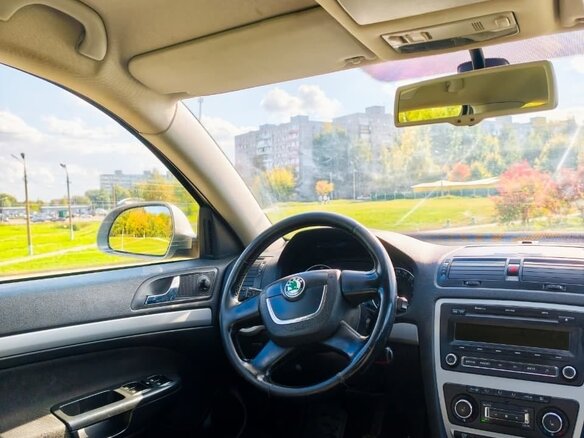 2012 Skoda Octavia II (A5) Рестайлинг, бежевый - вид 4
