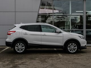 2017 Nissan Qashqai II, белый, 1780000 рублей, вид 5