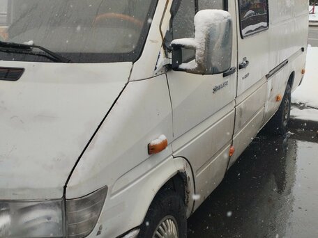 1998 Mercedes-Benz Sprinter, белый, 570000 рублей, вид 3
