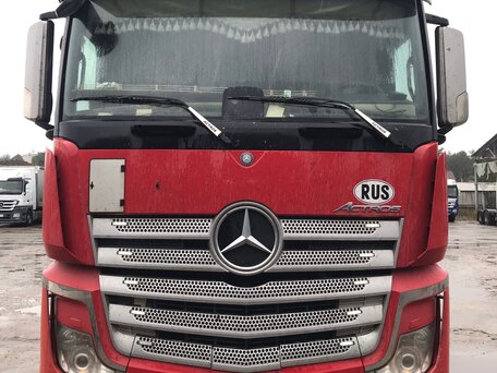 2015 Mercedes-Benz Actros, красный, 4850000 рублей, вид 1