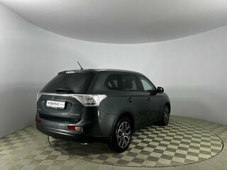 2014 Mitsubishi Outlander III Рестайлинг, серый, 1600000 рублей, вид 5