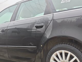 2005 Audi A4 III (B7), чёрный, 650000 рублей, вид 4