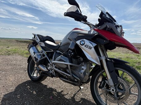 2014 BMW R 1200 GS, красный, 1070000 рублей, вид 2