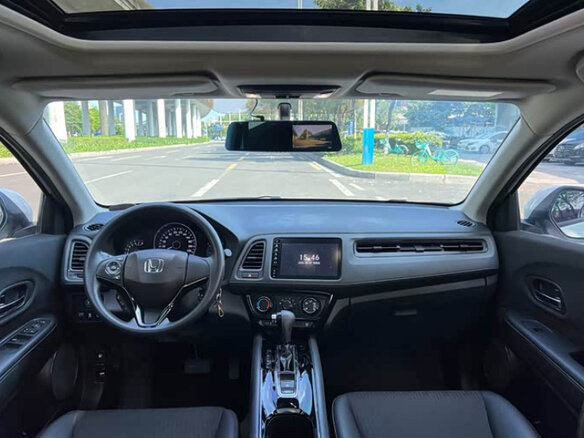 2022 Honda Vezel I Рестайлинг, белый - вид 6