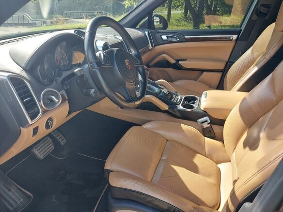 2014 Porsche Cayenne Diesel II (958), коричневый, 3100000 рублей - вид 6