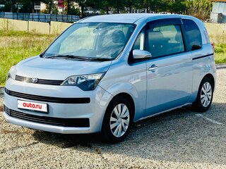 2013 Toyota Spade, серебристый, 965000 рублей, вид 3