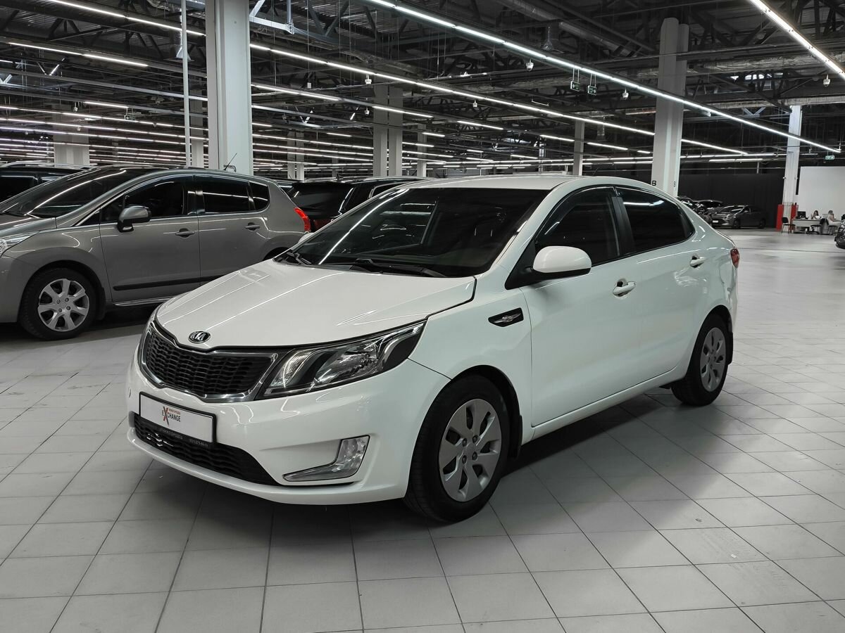 Открыть фотографии: Kia Rio III