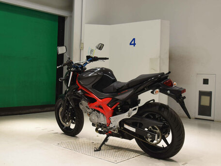 2014 Suzuki SFV 650 Gladius, чёрный, 421213 рублей, вид 5