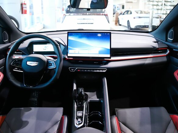 2026 Geely Coolray I Рестайлинг 2, серый, 2964990 рублей - вид 16
