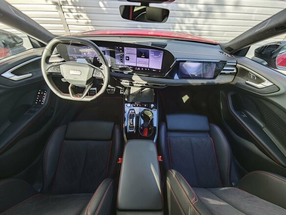 2025 Audi A5 L Sportback III (B10), красный, 5499000 рублей - вид 13