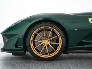 2021 Ferrari 812 GTS, зелёный, 43900000 рублей, вид 4