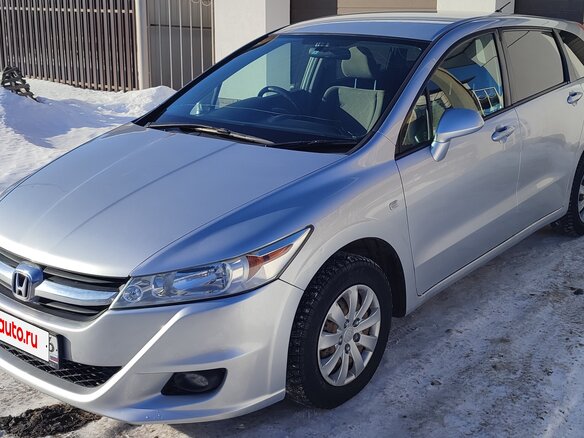 2012 Honda Stream II Рестайлинг, серебристый, 850000 рублей