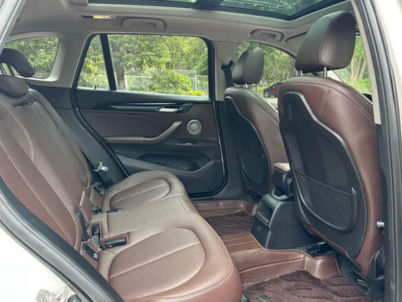 2021 BMW X1 20Li sDrive II (F48) Рестайлинг, белый - вид 39