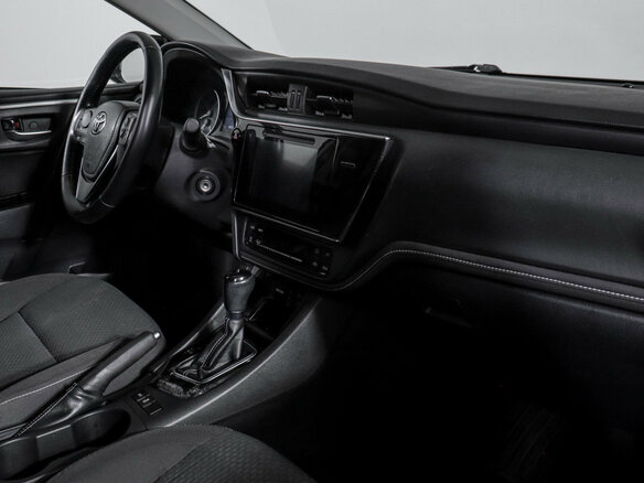 2017 Toyota Corolla XI (E160, E170, E180) Рестайлинг 1, белый, 1725000 рублей - вид 8