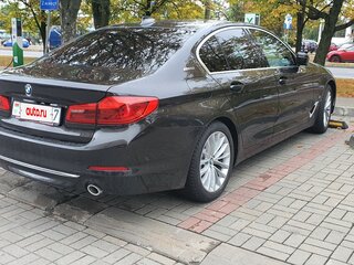 2018 BMW 5 серии 530e VII (G30/G31/G38), чёрный, 2799000 рублей, вид 3