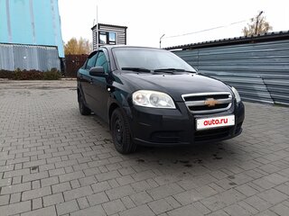 2010 Chevrolet Aveo I Рестайлинг, чёрный, 400000 рублей, вид 3