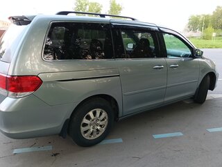 2010 Honda Odyssey (North America) III, серый, 800000 рублей, вид 3