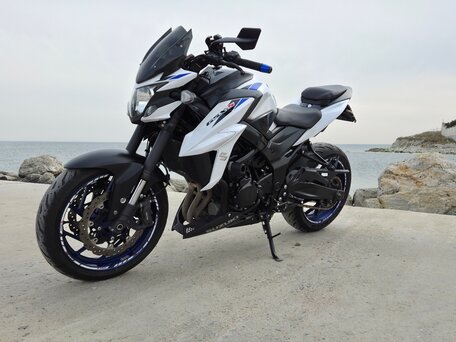 2020 Suzuki GSX-S 750, белый, 870000 рублей, вид 1