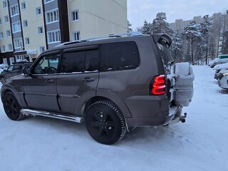 2010 Mitsubishi Pajero IV, коричневый, 2500000 рублей, вид 5