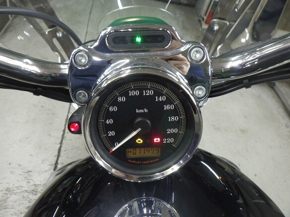 2011 Harley-Davidson Sportster 1200, чёрный, 777000 рублей - вид 6