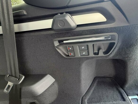 2026 Audi Q7 III (G8), чёрный, 20490000 рублей - вид 17