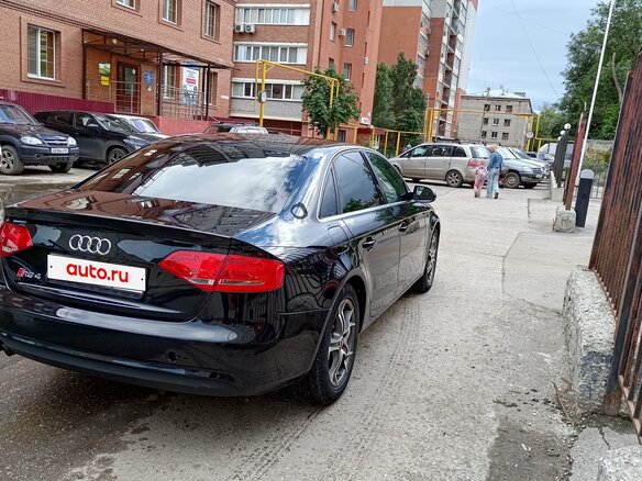 2009 Audi A4 IV (B8), чёрный, 1300000 рублей - вид 3