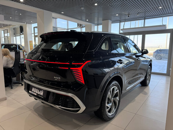2025 Hongqi HS3, чёрный, 3199000 рублей - вид 3