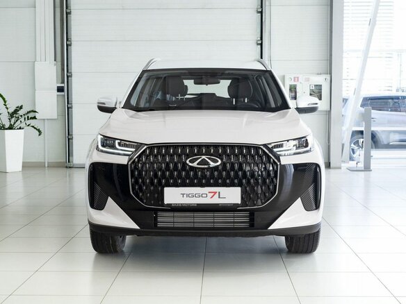 2025 Chery Tiggo 7L I, белый - вид 1