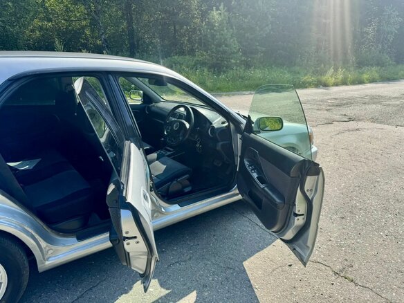 2001 Subaru Impreza II, серебристый, 345000 рублей - вид 9