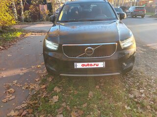 2021 Volvo XC40 I, чёрный, 3200000 рублей, вид 2