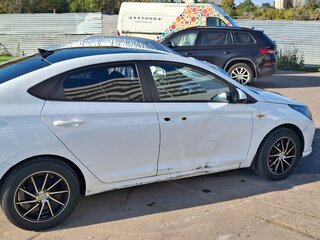 2021 Hyundai Solaris II Рестайлинг, белый, 995000 рублей, вид 4