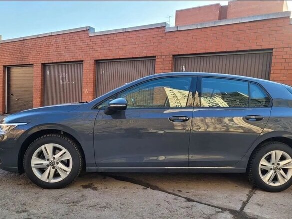 2020 Volkswagen Golf VIII, серый, 1699000 рублей - вид 7