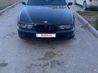 2000 BMW 5 серии 520i IV (E39), чёрный, 570000 рублей, вид 2
