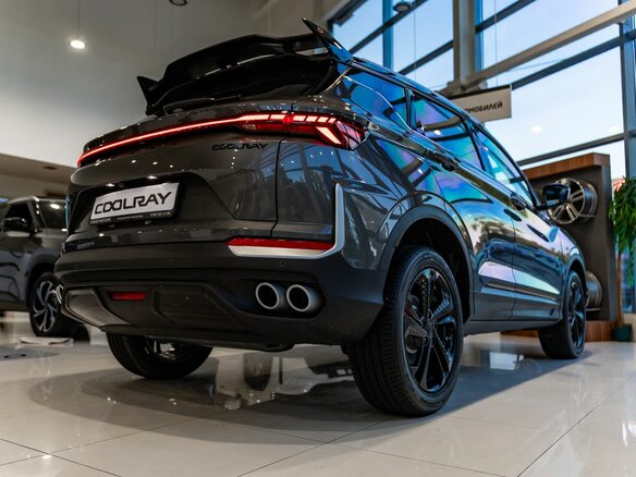 2026 Geely Coolray I Рестайлинг 2, серый - вид 4