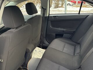2011 Mitsubishi Lancer X Рестайлинг, чёрный, 600000 рублей, вид 4