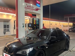 2006 BMW 5 серии 530i V (E60/E61), чёрный, 900000 рублей, вид 4