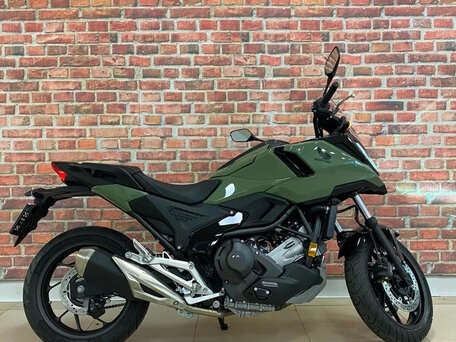 2026 Honda NC 750X, зелёный, 1600000 рублей, вид 2