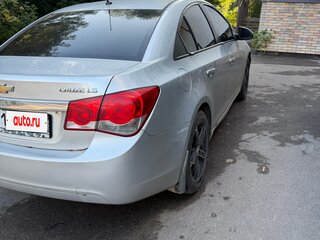 2011 Chevrolet Cruze I, серебристый, 435000 рублей, вид 5