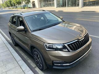 2022 Skoda Kamiq I (China Market), бежевый, 1500000 рублей, вид 2