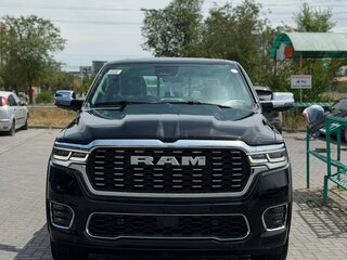 2025 Ram 1500 Crew Cab V Рестайлинг, чёрный, 12000000 рублей, вид 1