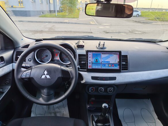 2008 Mitsubishi Lancer X, бежевый, 620000 рублей - вид 1
