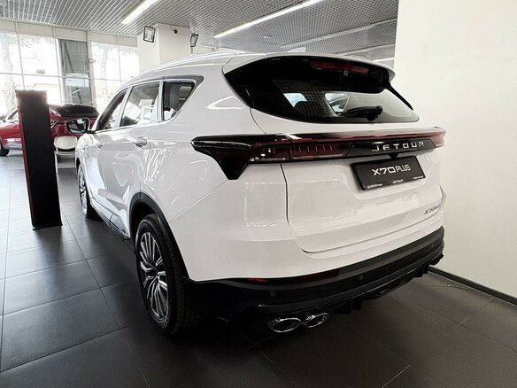 2026 Jetour X70+ I Рестайлинг, белый, 3399000 рублей - вид 3