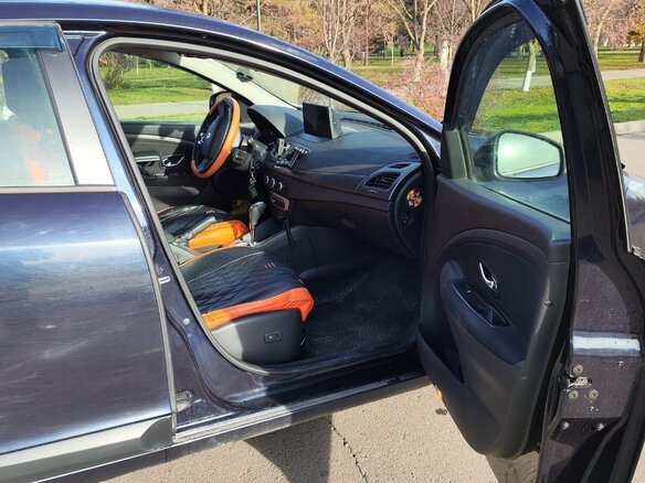 2013 Renault Megane III Рестайлинг, синий, 1100000 рублей - вид 21