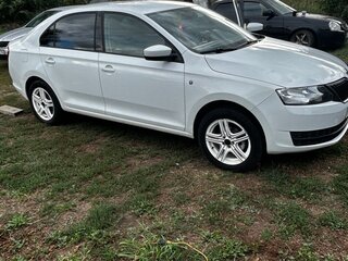 2014 Skoda Rapid I, белый, 620000 рублей, вид 3