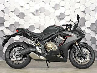 2020 Honda CBR 650R, чёрный, 849000 рублей, вид 3