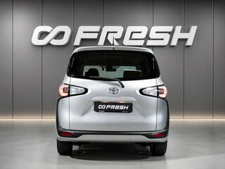 2017 Toyota Sienta II, серый, 1219000 рублей, вид 5