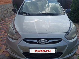 2014 Hyundai Solaris I, серебристый, 620000 рублей, вид 1